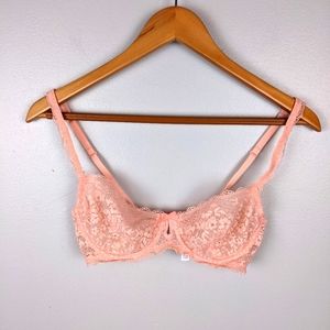 Gillian & O'Malley | Peach Lace Bra size 34B